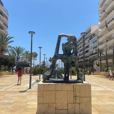 Centre Beachfront & Pool *