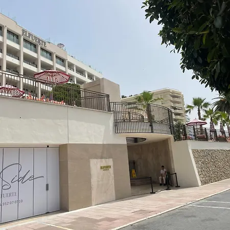 Centre Beachfront & Pool * Марбелья