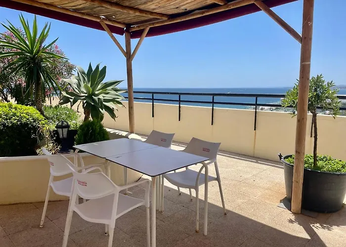 شقة Centre Beachfront & Pool *