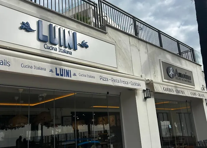 شقة Centre Beachfront & Pool *