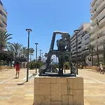 Centre Beachfront & Pool *