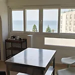 Centre Beachfront & Pool *