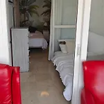 Centre Beachfront & Pool Marbella